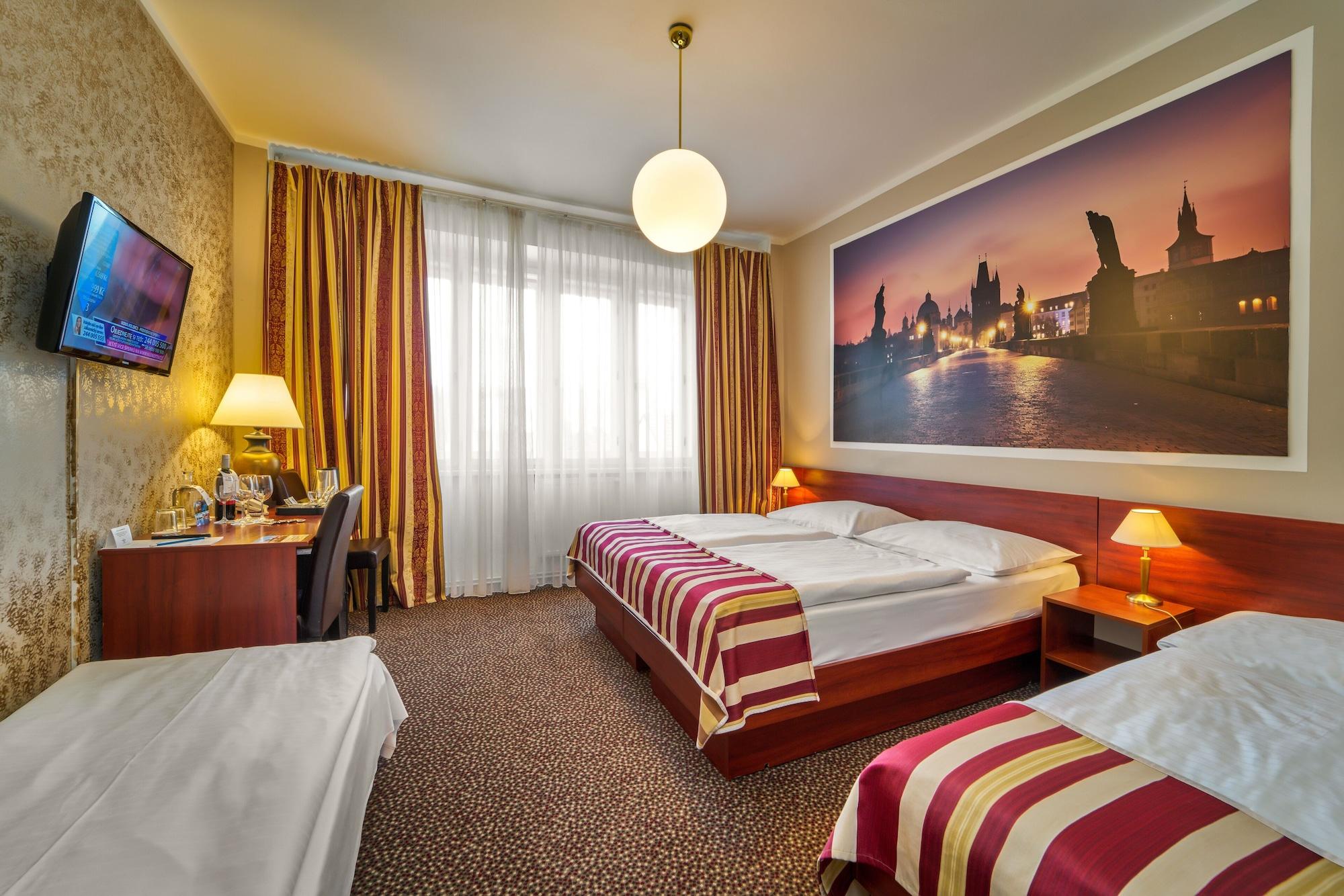 Metropolitan Old Town Hotel - Czech Leading Hotels Praha Bagian luar foto