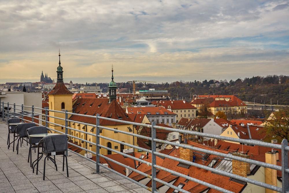 Metropolitan Old Town Hotel - Czech Leading Hotels Praha Bagian luar foto