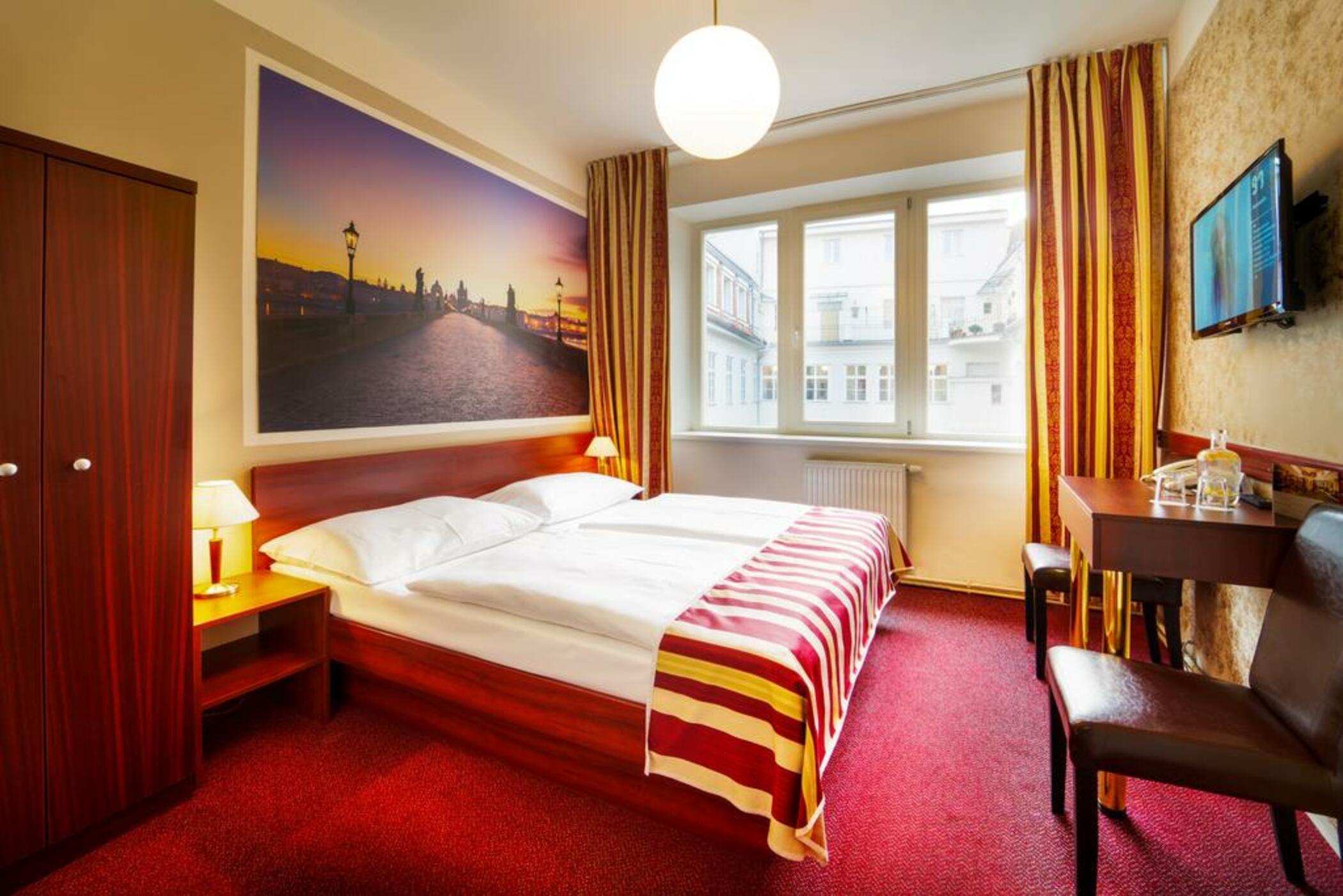 Metropolitan Old Town Hotel - Czech Leading Hotels Praha Bagian luar foto