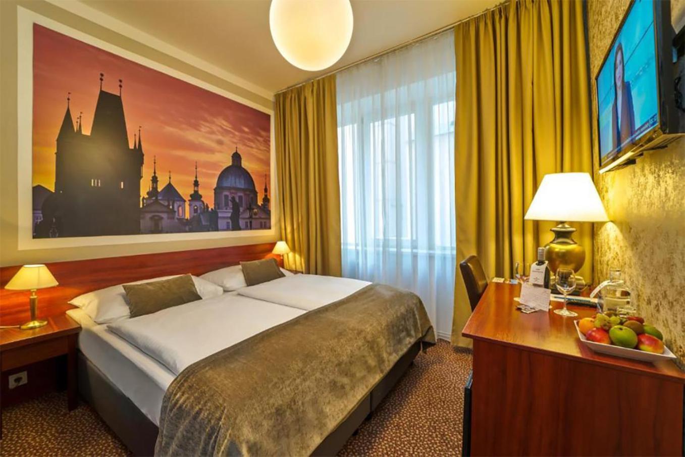 Metropolitan Old Town Hotel - Czech Leading Hotels Praha Bagian luar foto